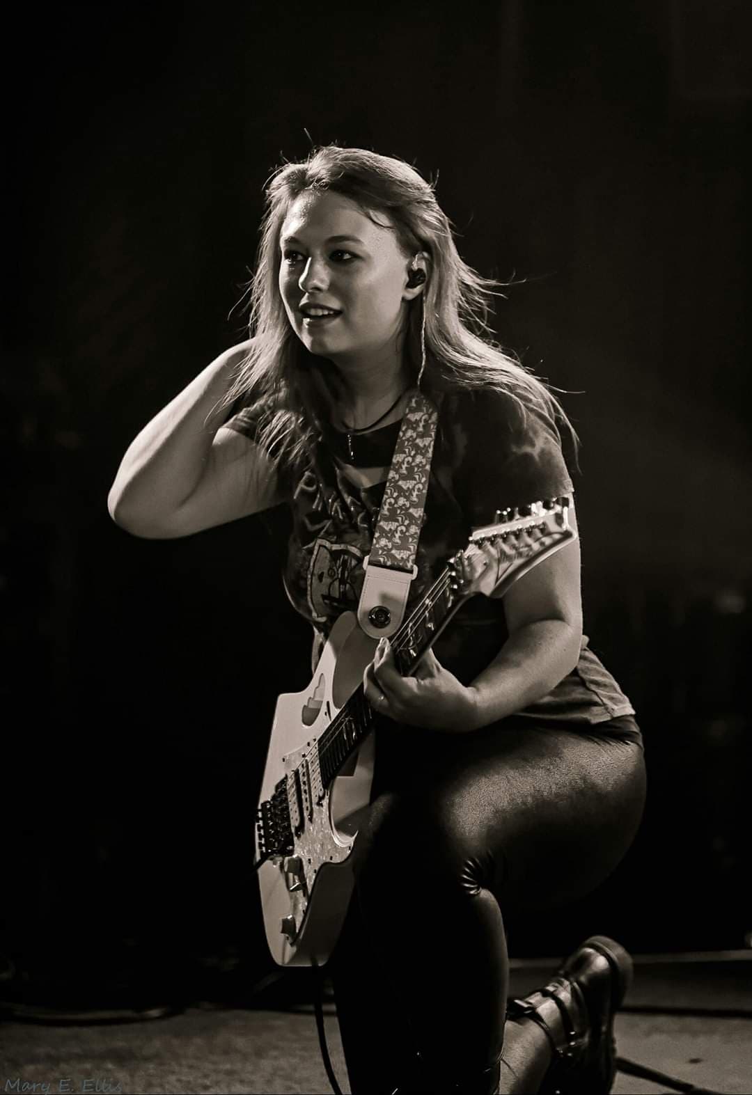 Guitar: Megan